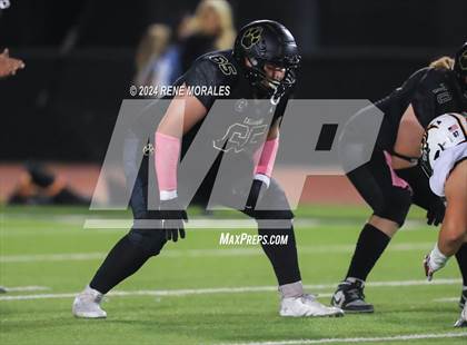 Thumbnail 3 in Newbury Park vs Calabasas photogallery.