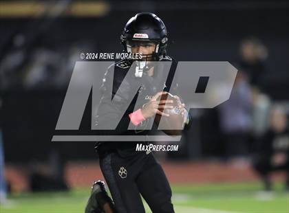 Thumbnail 1 in Newbury Park vs Calabasas photogallery.