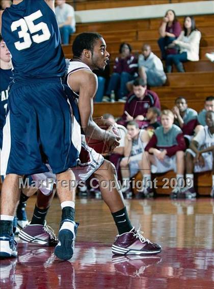 Thumbnail 2 in San Juan Hills vs. Claremont (Orange Holiday Classic) photogallery.