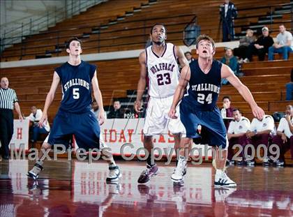 Thumbnail 3 in San Juan Hills vs. Claremont (Orange Holiday Classic) photogallery.