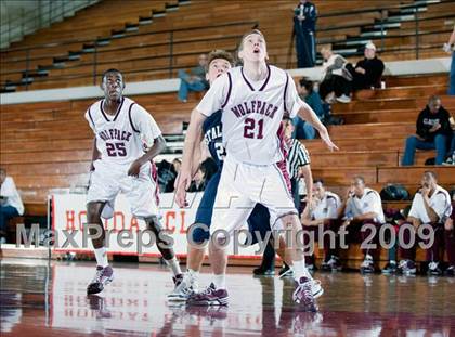 Thumbnail 3 in San Juan Hills vs. Claremont (Orange Holiday Classic) photogallery.