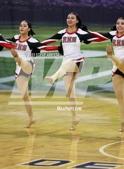 Thumbnail 3 in Rangeview CHSAA Spirit Poms photogallery.