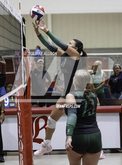 Thumbnail 1 in Rhea County @ Baylor photogallery.