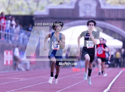 Thumbnail 2 in Penn Relays (4 X 400 Meter) photogallery.