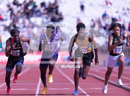 Thumbnail 1 in Penn Relays (4 X 400 Meter) photogallery.