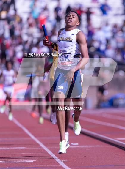 Thumbnail 1 in Penn Relays (4 X 400 Meter) photogallery.