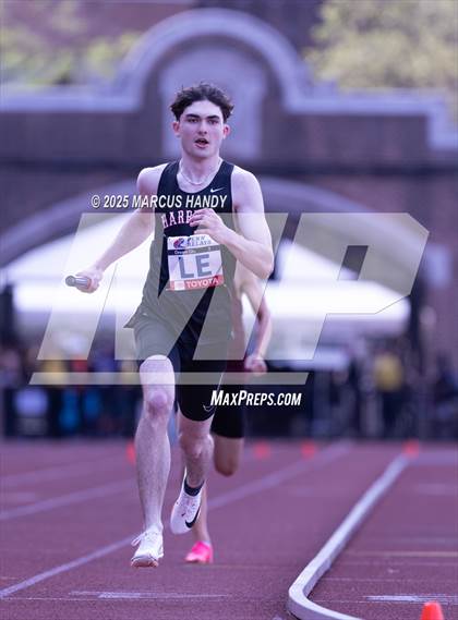 Thumbnail 2 in Penn Relays (4 X 400 Meter) photogallery.