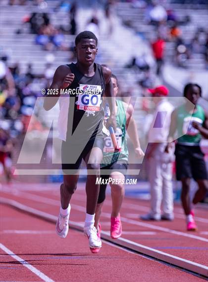 Thumbnail 1 in Penn Relays (4 X 400 Meter) photogallery.