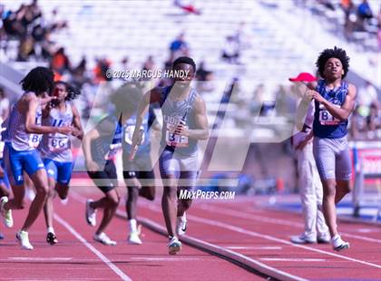 Thumbnail 1 in Penn Relays (4 X 400 Meter) photogallery.