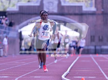 Thumbnail 2 in Penn Relays (4 X 400 Meter) photogallery.