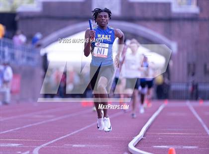 Thumbnail 2 in Penn Relays (4 X 400 Meter) photogallery.