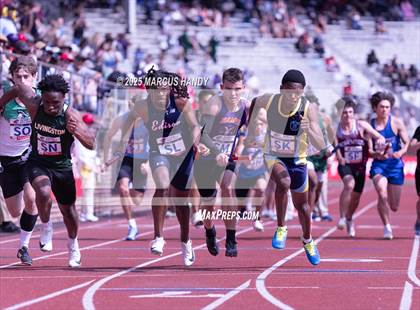 Thumbnail 1 in Penn Relays (4 X 400 Meter) photogallery.