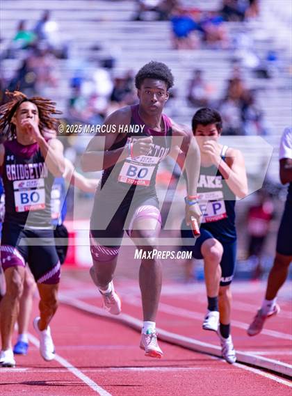 Thumbnail 1 in Penn Relays (4 X 400 Meter) photogallery.