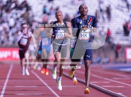 Thumbnail 1 in Penn Relays (4 X 400 Meter) photogallery.