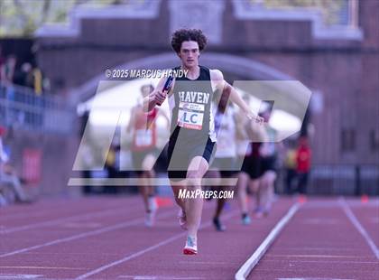 Thumbnail 3 in Penn Relays (4 X 400 Meter) photogallery.