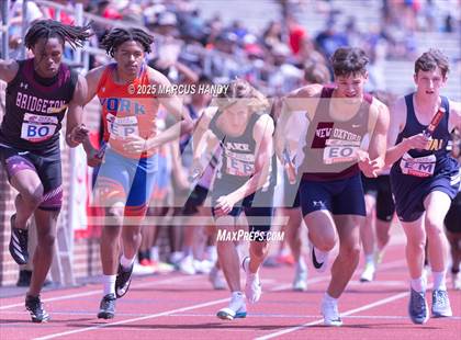 Thumbnail 1 in Penn Relays (4 X 400 Meter) photogallery.