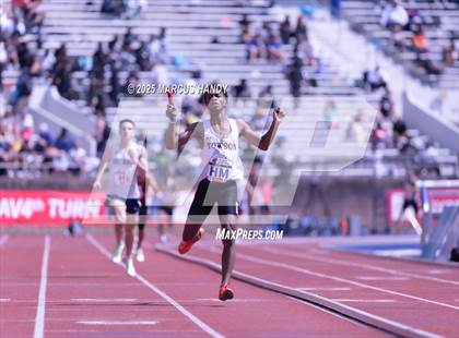 Thumbnail 3 in Penn Relays (4 X 400 Meter) photogallery.
