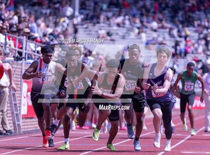 Thumbnail 3 in Penn Relays (4 X 400 Meter) photogallery.