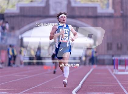 Thumbnail 1 in Penn Relays (4 X 400 Meter) photogallery.