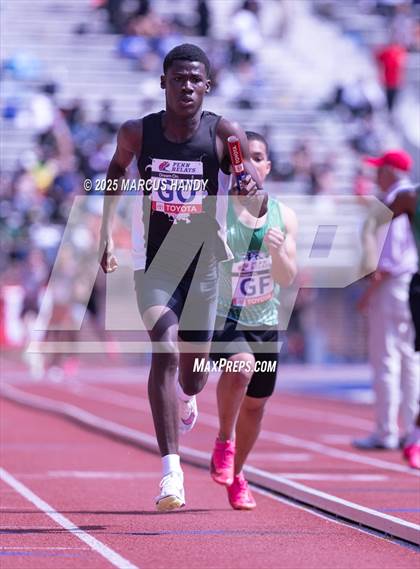 Thumbnail 1 in Penn Relays (4 X 400 Meter) photogallery.