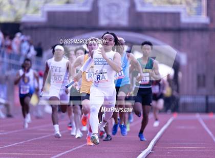 Thumbnail 1 in Penn Relays (4 X 400 Meter) photogallery.