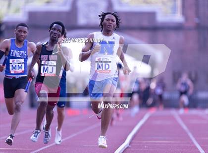 Thumbnail 3 in Penn Relays (4 X 400 Meter) photogallery.
