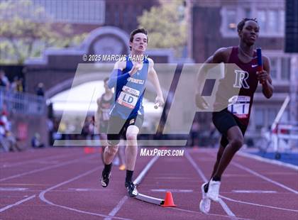Thumbnail 1 in Penn Relays (4 X 400 Meter) photogallery.