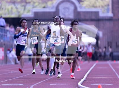 Thumbnail 2 in Penn Relays (4 X 400 Meter) photogallery.