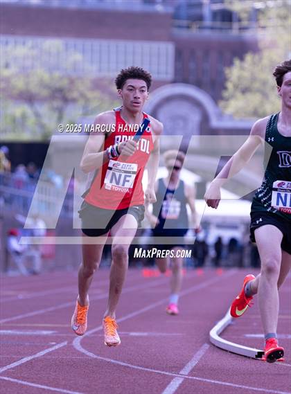 Thumbnail 2 in Penn Relays (4 X 400 Meter) photogallery.