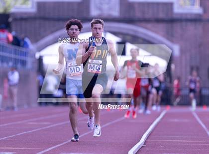 Thumbnail 1 in Penn Relays (4 X 400 Meter) photogallery.