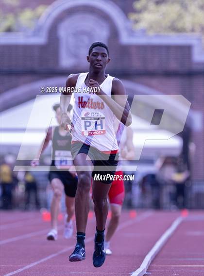 Thumbnail 3 in Penn Relays (4 X 400 Meter) photogallery.