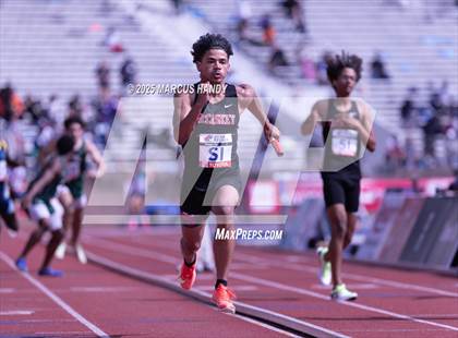 Thumbnail 3 in Penn Relays (4 X 400 Meter) photogallery.