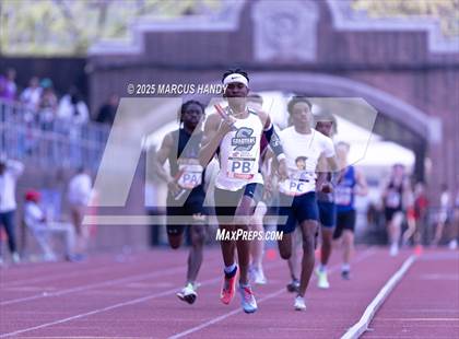 Thumbnail 1 in Penn Relays (4 X 400 Meter) photogallery.