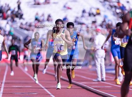 Thumbnail 3 in Penn Relays (4 X 400 Meter) photogallery.