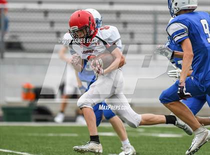 Thumbnail 2 in Robinson vs. Lorena photogallery.