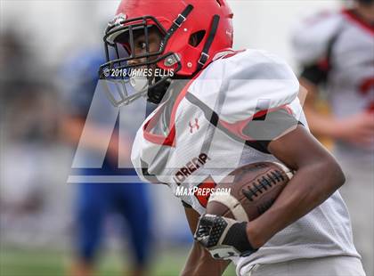 Thumbnail 1 in Robinson vs. Lorena photogallery.