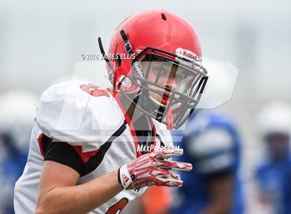 Thumbnail 1 in Robinson vs. Lorena photogallery.