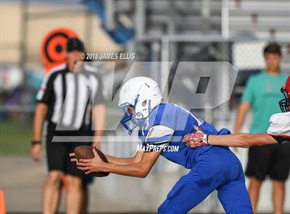 Thumbnail 1 in Robinson vs. Lorena photogallery.