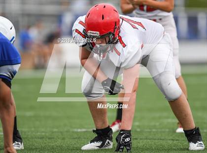 Thumbnail 2 in Robinson vs. Lorena photogallery.