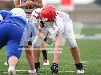 Thumbnail 2 in Robinson vs. Lorena photogallery.