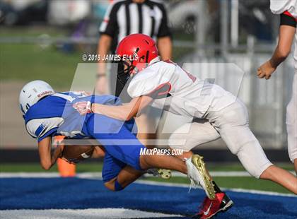 Thumbnail 1 in Robinson vs. Lorena photogallery.