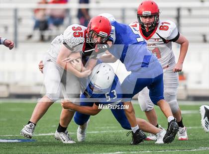 Thumbnail 1 in Robinson vs. Lorena photogallery.