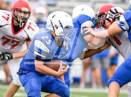Thumbnail 1 in Robinson vs. Lorena photogallery.