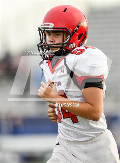 Thumbnail 1 in Robinson vs. Lorena photogallery.