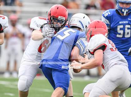 Thumbnail 1 in Robinson vs. Lorena photogallery.