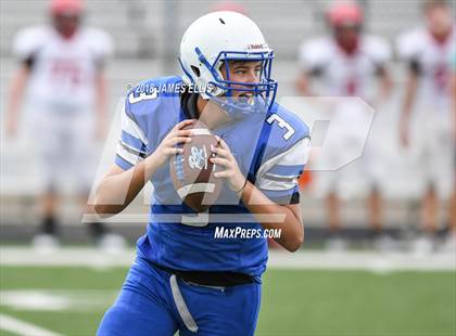 Thumbnail 2 in Robinson vs. Lorena photogallery.