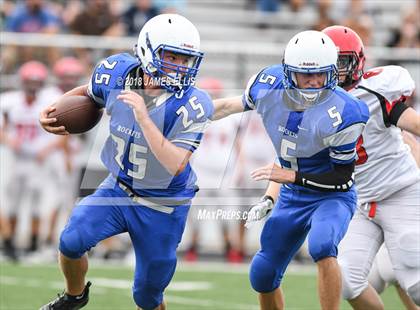 Thumbnail 1 in Robinson vs. Lorena photogallery.