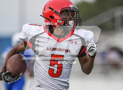 Thumbnail 1 in Robinson vs. Lorena photogallery.