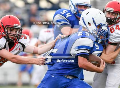 Thumbnail 1 in Robinson vs. Lorena photogallery.