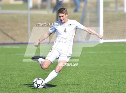 Thumbnail 2 in Andover vs Shawnee Heights (KSHSAA 5A Consolation) photogallery.